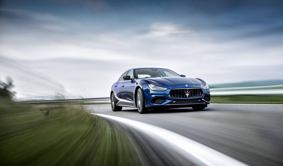  Maserati Ghibli S Q4 GranSport Carbon Pack 2017 года  (фото 3 из 44)